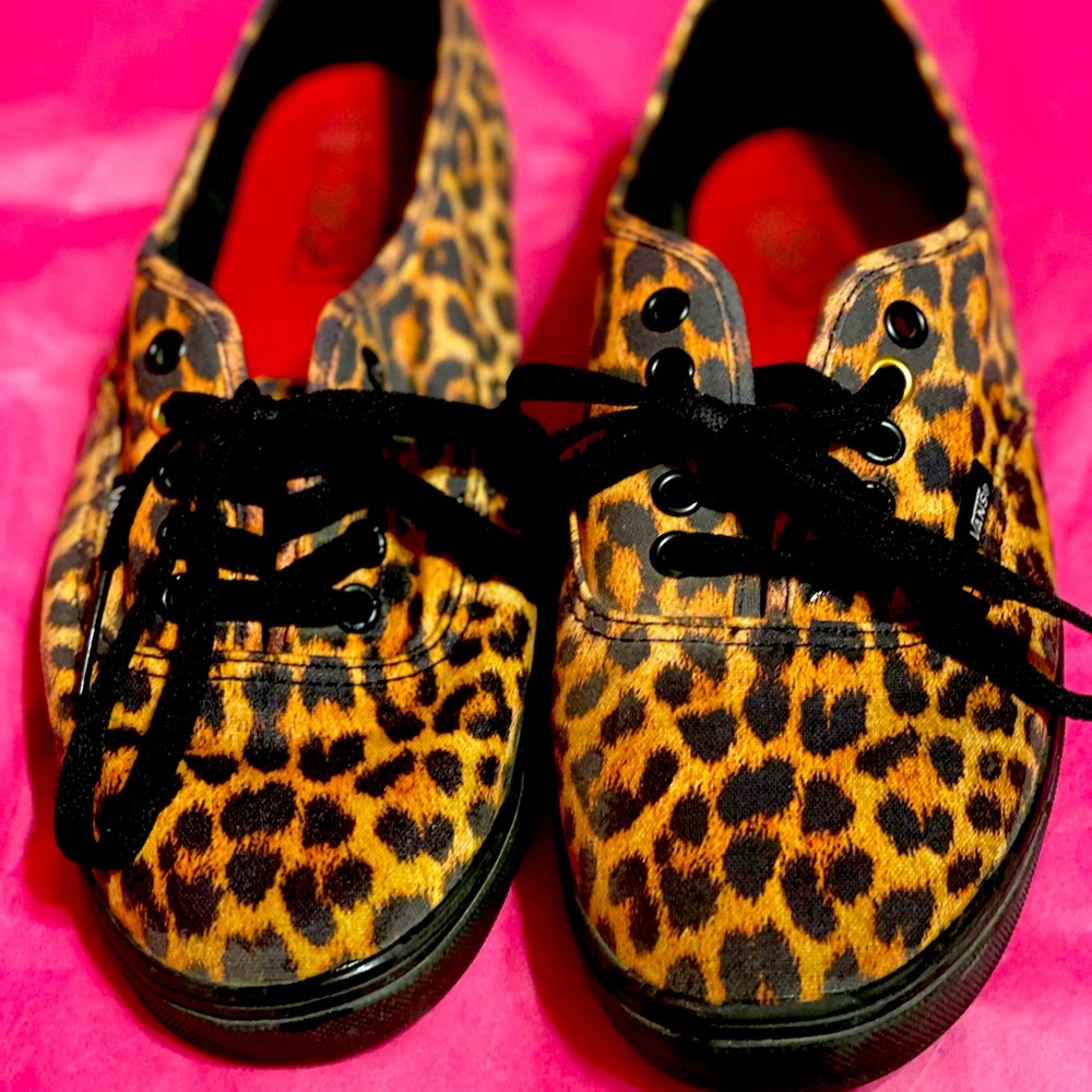 Women’s cheetah vans
